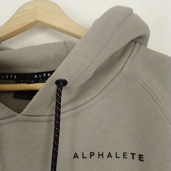 Alphalete Crop Top Hoodie Athlesure Wear Size Small - Picture 3 of 6